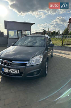 Универсал Opel Astra 2009 в 
