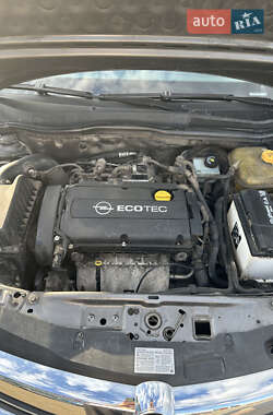Универсал Opel Astra 2009 в 