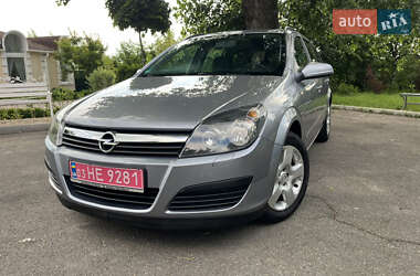 Универсал Opel Astra 2005 в 