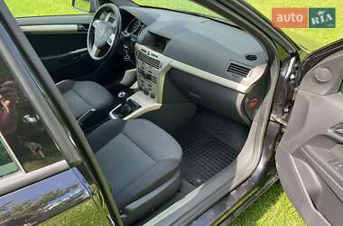 Универсал Opel Astra 2008 в 