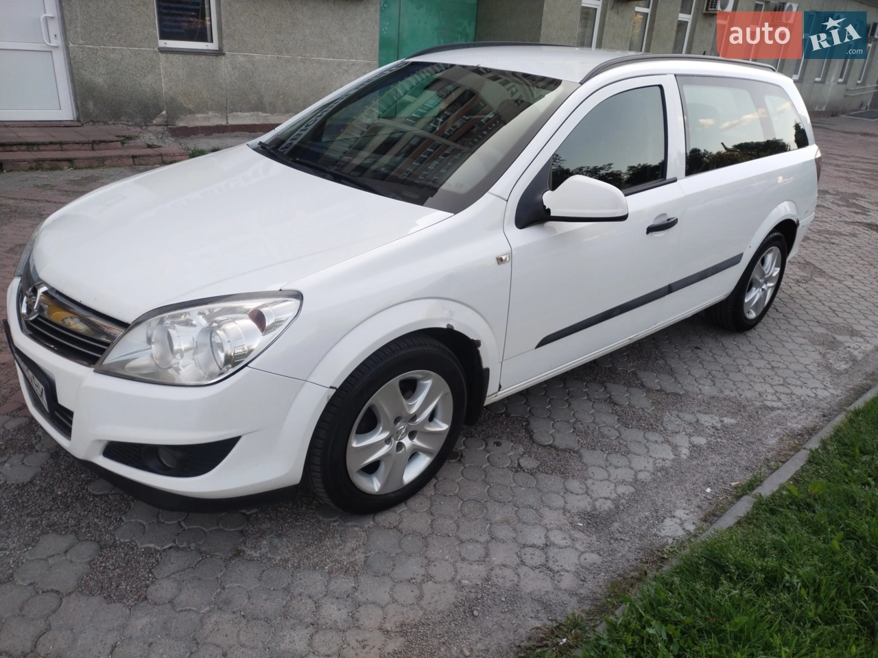 2010 Opel Astra - мініатюра 14