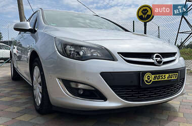 Універсал Opel Astra 2013 в Стрию