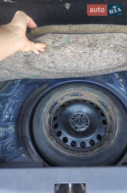 Хэтчбек Opel Astra 2006 в 