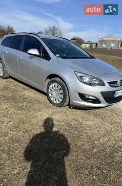 Универсал Opel Astra 2014 в 