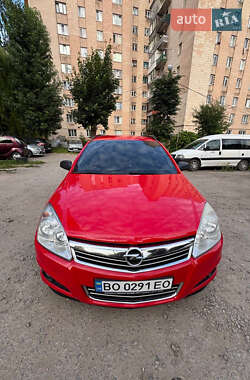 Універсал Opel Astra 2009 в Тернополі