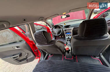 Універсал Opel Astra 2009 в 