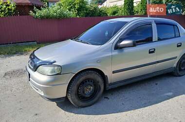 Седан Opel Astra 2008 в Івано-Франківську