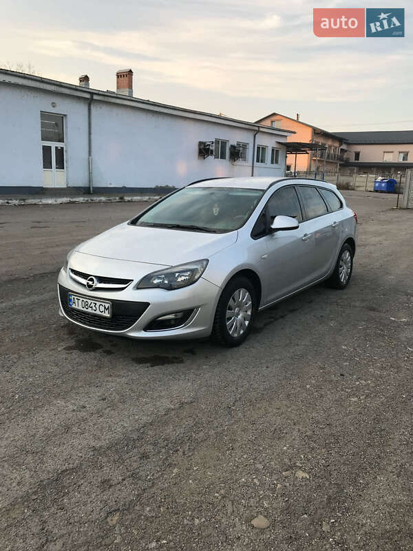 Opel Astra 2013