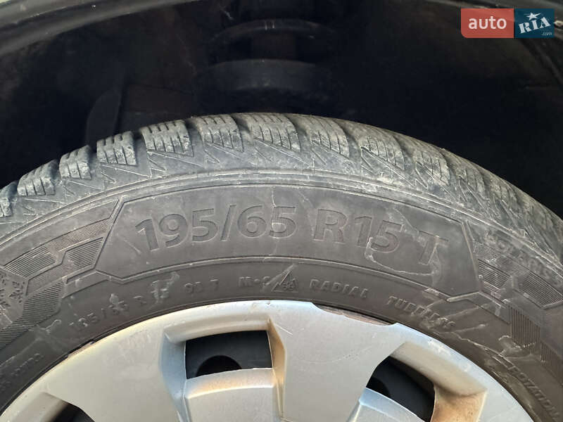 Седан Opel Astra 2006 в Києві