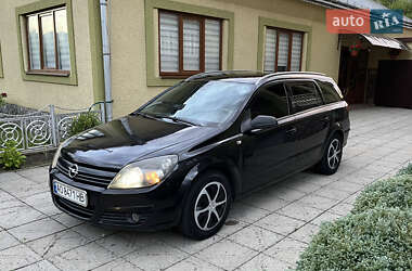 Універсал Opel Astra 2004 в Тячеві