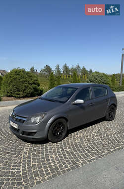 Хетчбек Opel Astra 2004 в Дніпрі