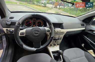 Универсал Opel Astra 2008 в 
