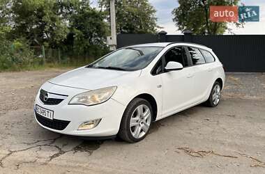 Универсал Opel Astra 2011 в Львове