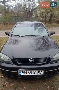 Седан Opel Astra 2008 в Ромнах
