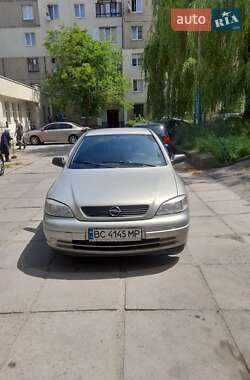 Седан Opel Astra 2008 в Львові