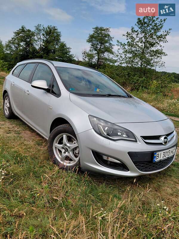 Универсал Opel Astra 2015 в Ахтырке фото 7 Универсал Opel Astra 2015 в Ахтырке