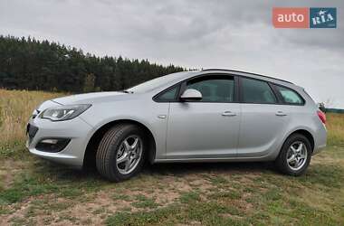 Универсал Opel Astra 2015 в 