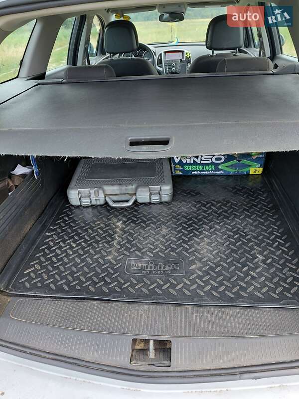 Универсал Opel Astra 2015 в Ахтырке фото 38 Универсал Opel Astra 2015 в Ахтырке