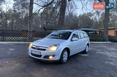 Универсал Opel Astra 2005 в 