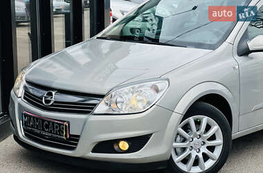 Універсал Opel Astra 2007 в Харкові