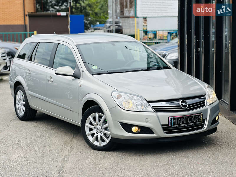 Універсал Opel Astra 2007 в Харкові