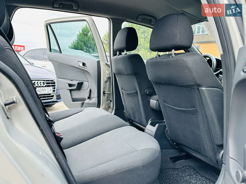 Універсал Opel Astra 2007 в Харкові