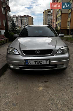 Универсал Opel Astra 2001 в 