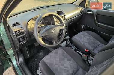 Универсал Opel Astra 2000 в 