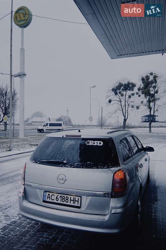 Универсал Opel Astra 2006 в 