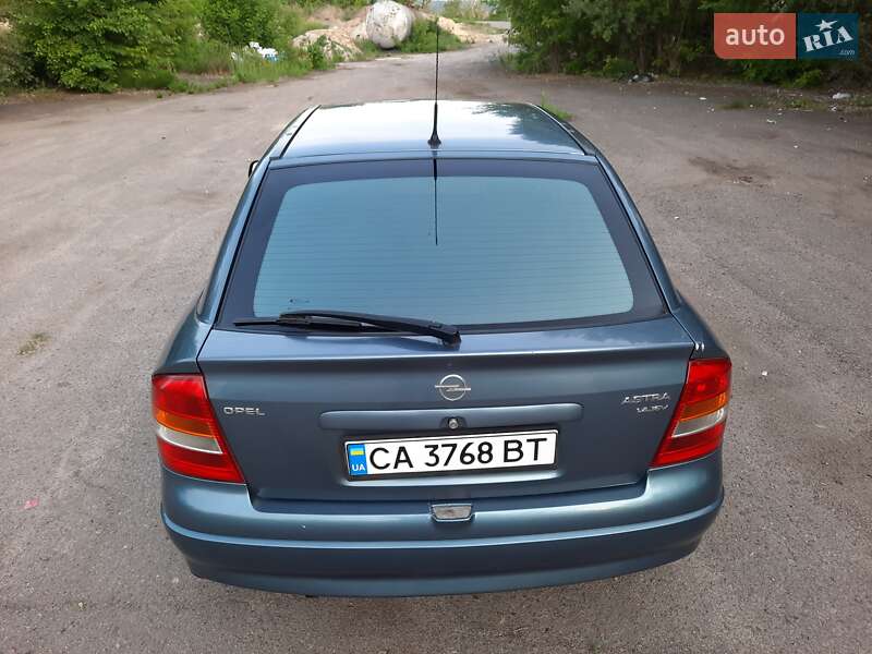 Хэтчбек Opel Astra 1999 в Черкассах