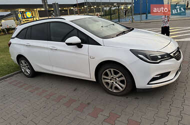 Універсал Opel Astra 2016 в 