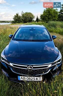 Универсал Opel Astra 2017 в 
