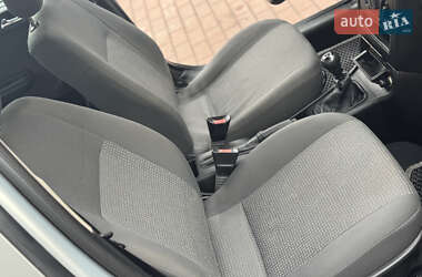 Седан Opel Astra 2006 в Прилуках
