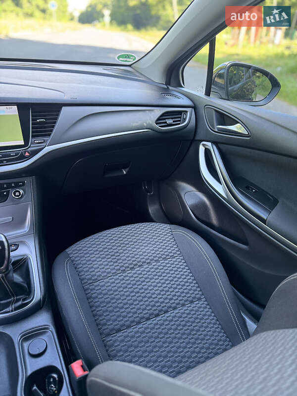 Универсал Opel Astra 2017 в Красилове