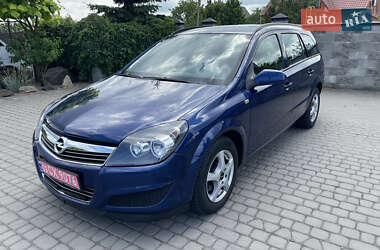 Универсал Opel Astra 2008 в Луцке