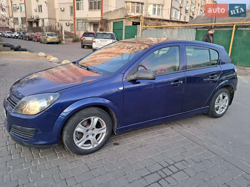 Универсал Opel Astra 2004 в Одессе