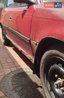 Хэтчбек Opel Astra 1992 в 