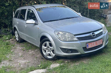Универсал Opel Astra 2008 в 