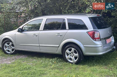 Универсал Opel Astra 2008 в 