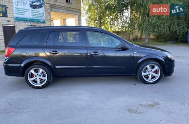 Універсал Opel Astra 2005 в 