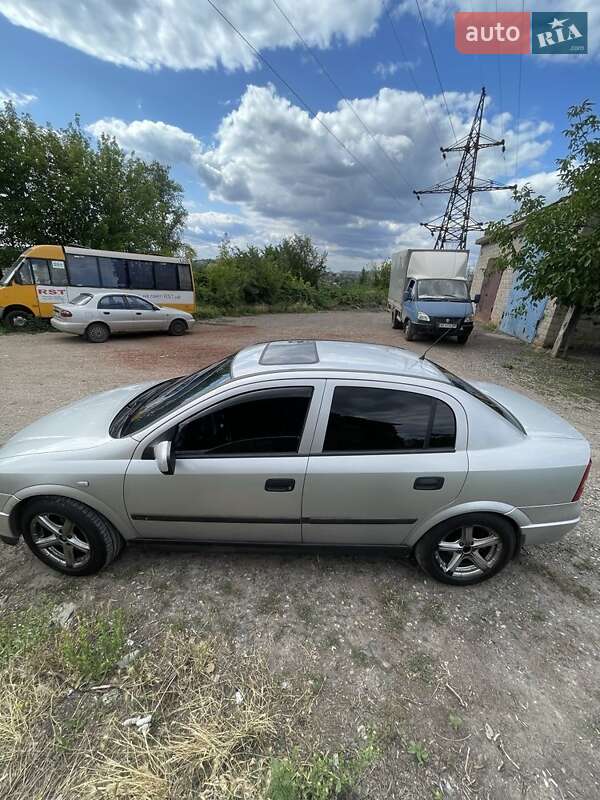 Opel Astra 1999