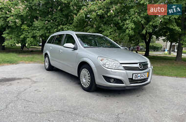 Універсал Opel Astra 2008 в Броварах