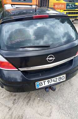 Хэтчбек Opel Astra 2005 в Киеве