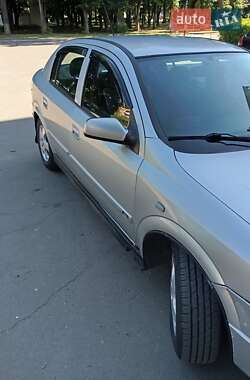 Универсал Opel Astra 2004 в 