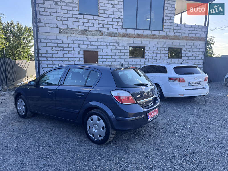 Хэтчбек Opel Astra 2006 в Звенигородке фото 20 Хэтчбек Opel Astra 2006 в Звенигородке