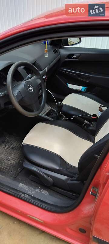 Хетчбек Opel Astra 2004 в Коломиї