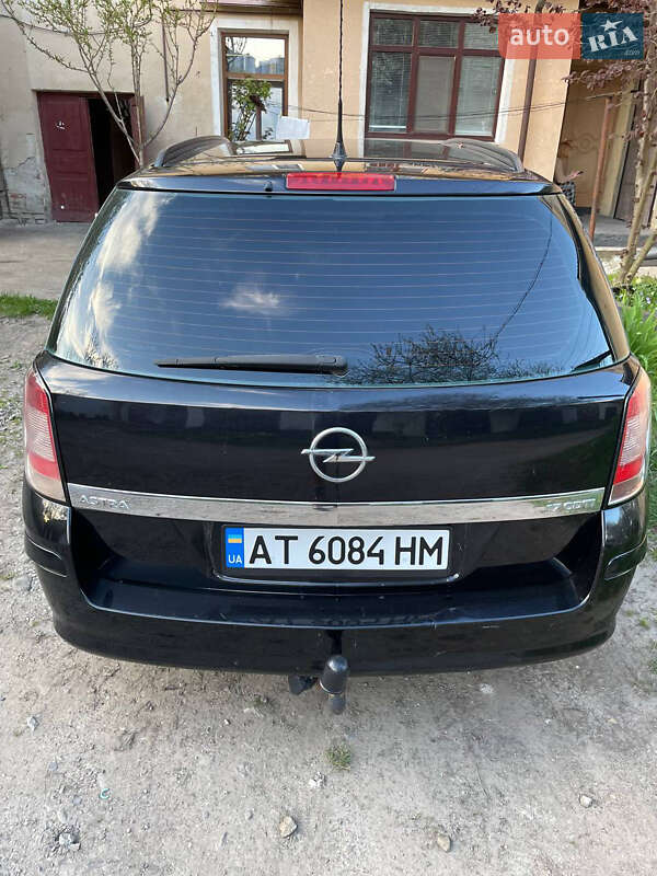Универсал Opel Astra 2007 в Ивано-Франковске