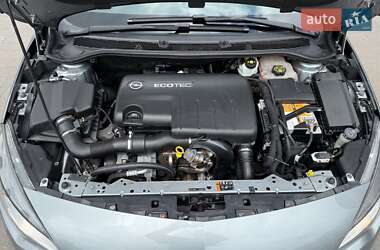 Хетчбек Opel Astra 2014 в 