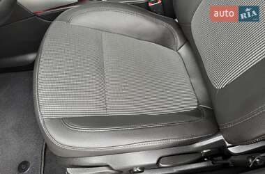 Хетчбек Opel Astra 2014 в 