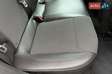 Хетчбек Opel Astra 2014 в 